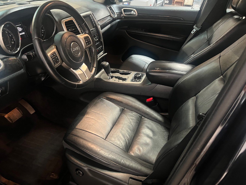 2012 Jeep Grand Cherokee Image 19
