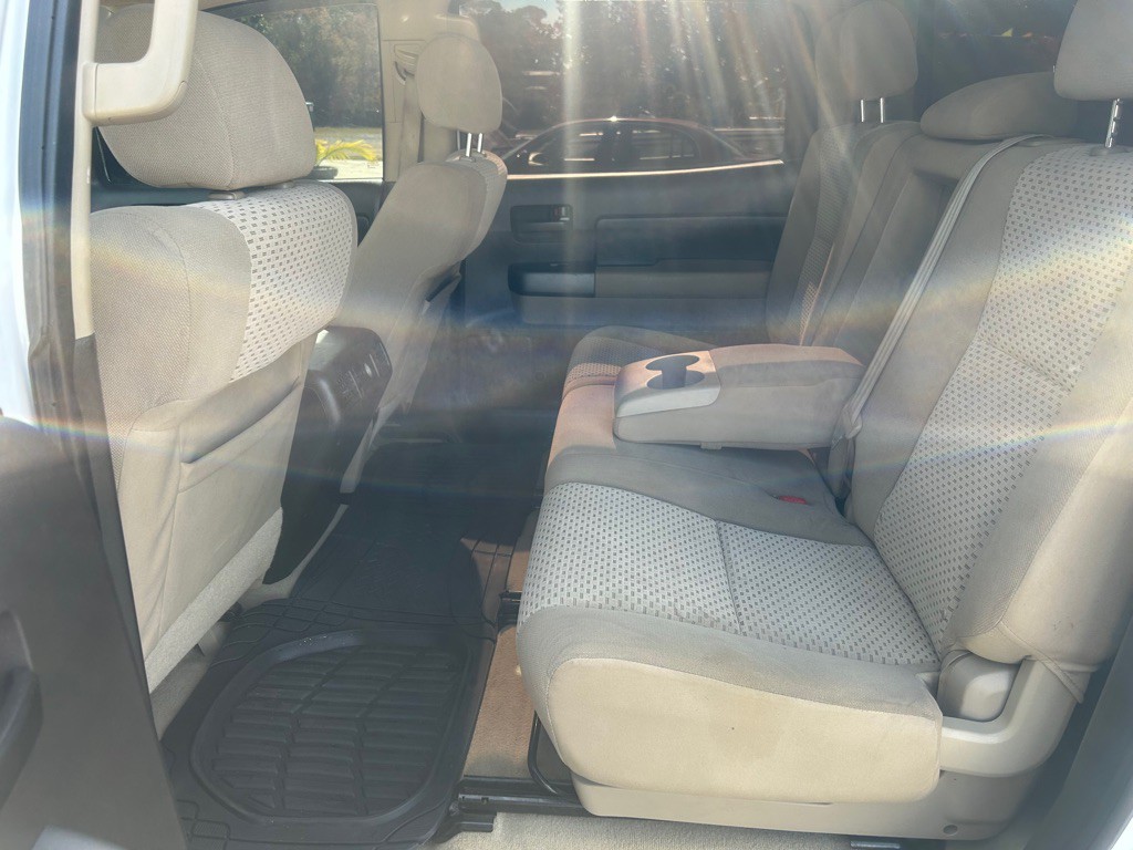 2010 Toyota Tundra Image 4