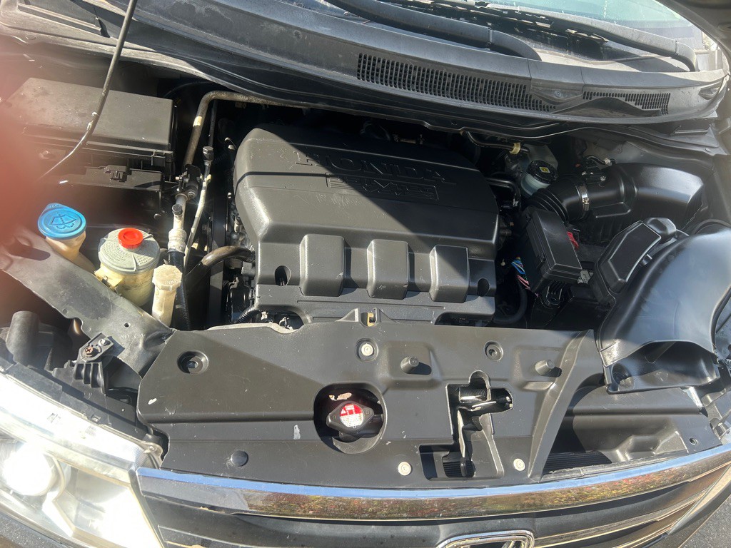 2011 Honda Odyssey Image 9