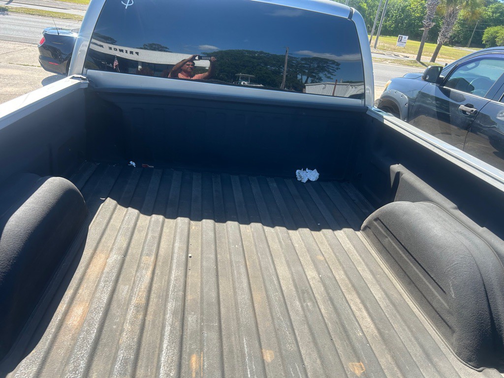 2003 Chevrolet Silverado 1500 Image 8