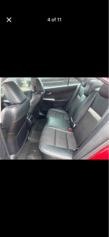 2012 Toyota Camry Image 2