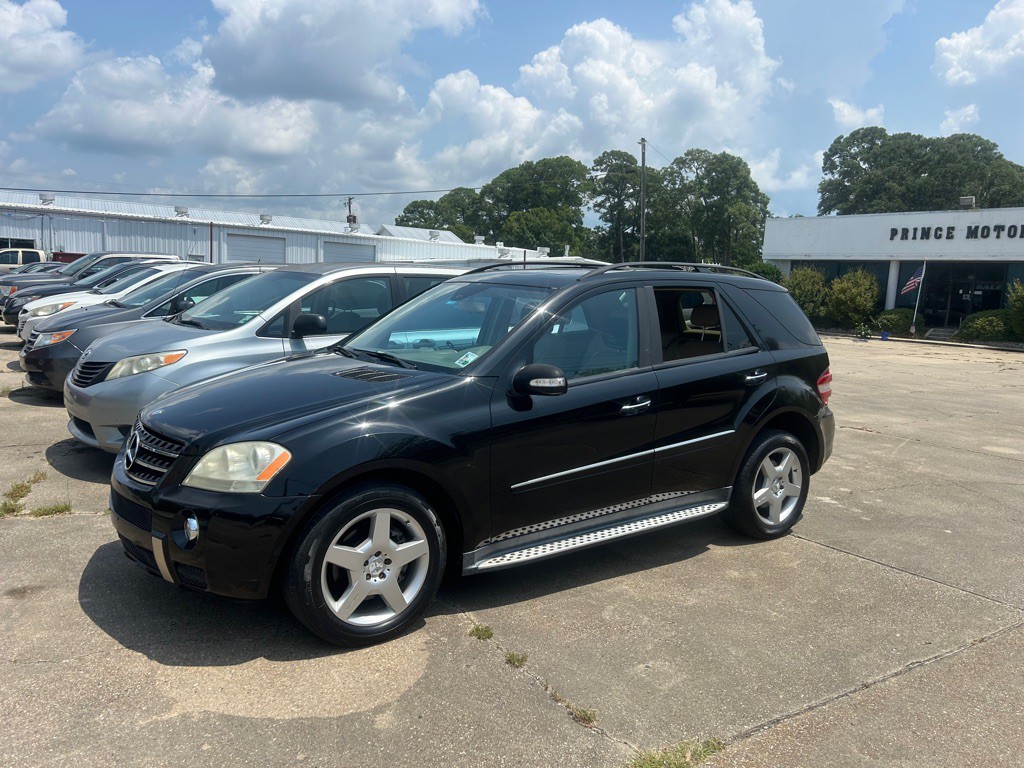 2008 Mercedes-Benz M-Class Image 7