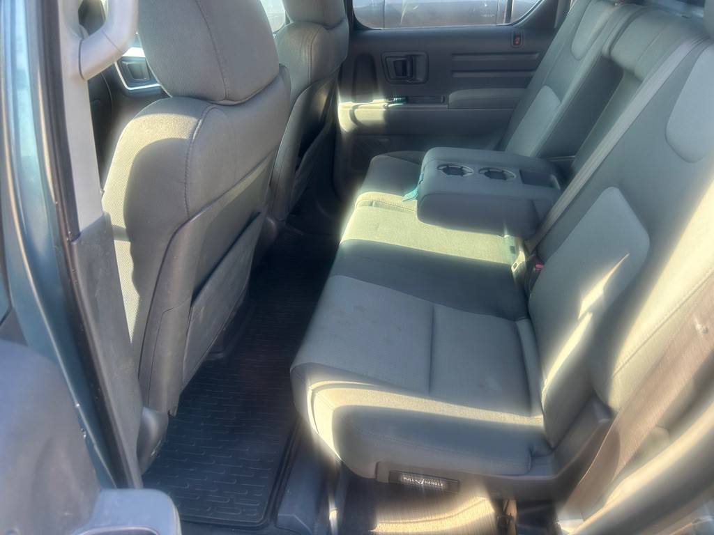 2006 Honda Ridgeline Image 2