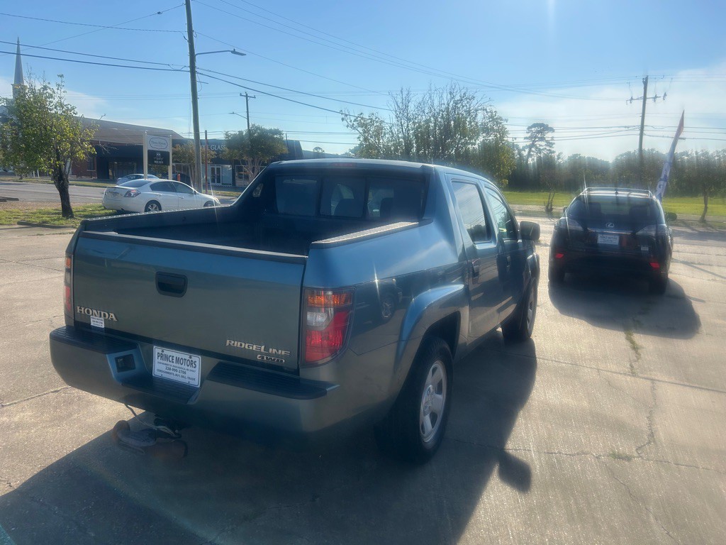 2006 Honda Ridgeline Image 3