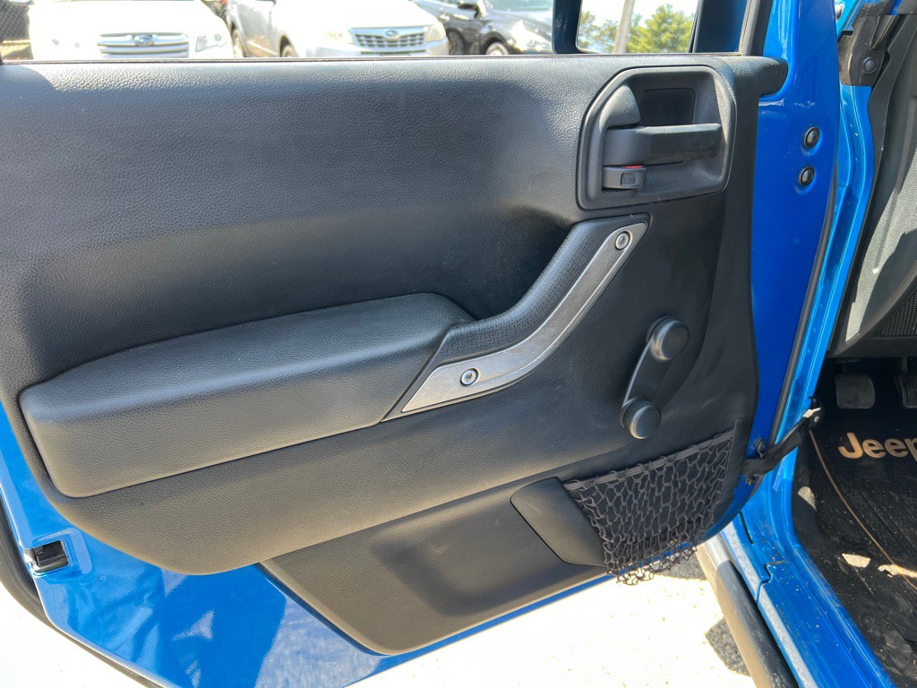 2015 Jeep Wrangler Image 10