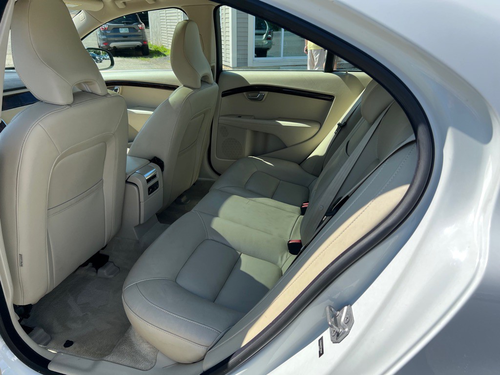 2015 Volvo S80 Image 11