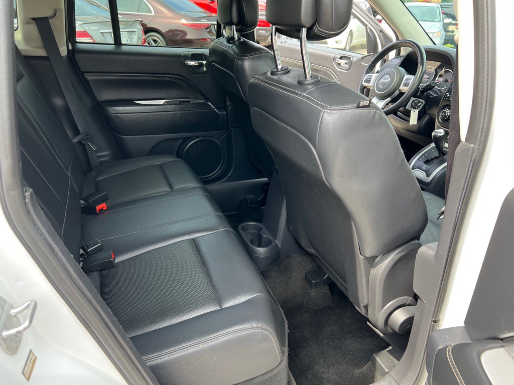 2014 Jeep Compass Image 14