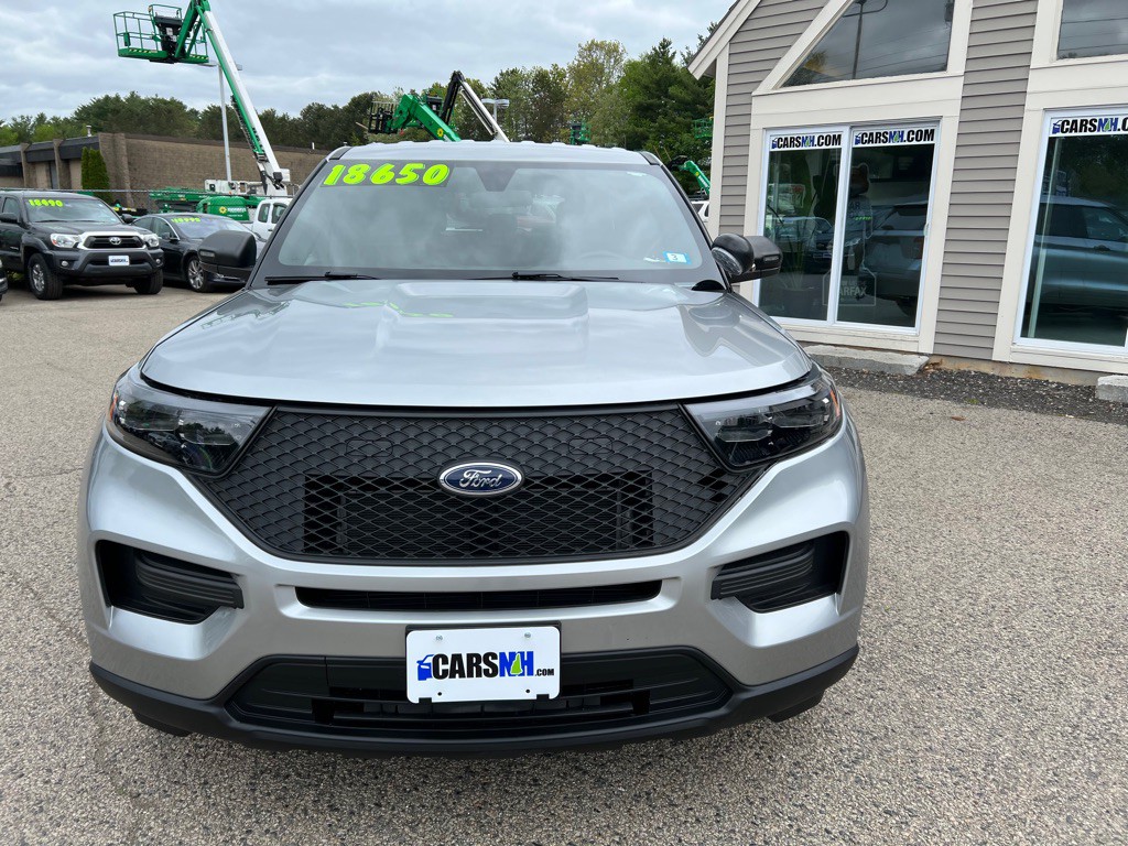2020 Ford Explorer Image 2