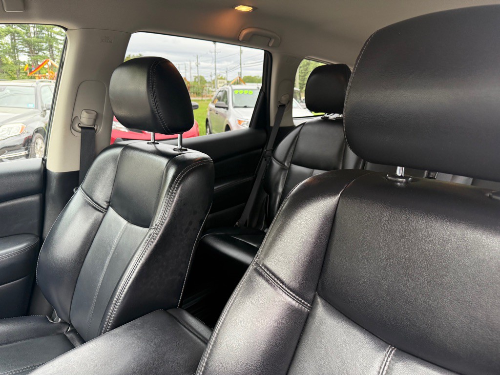 2018 Nissan Pathfinder Image 13