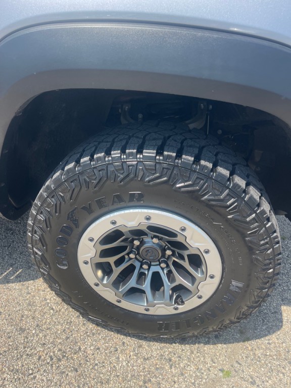 2021 RAM 1500 Image 9