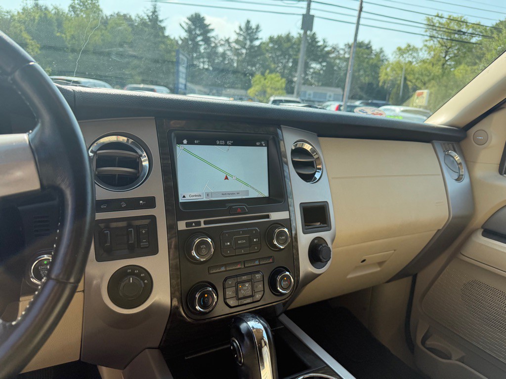 2017 Ford Expedition Image 16