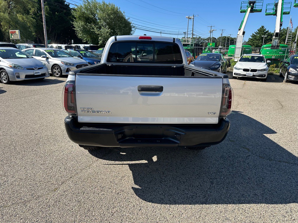2011 Toyota Tacoma Image 7