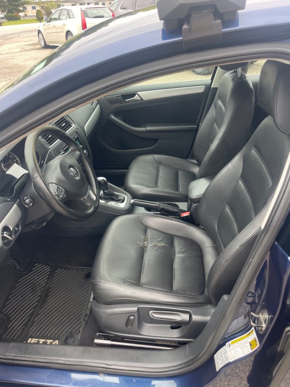 2014 Volkswagen Jetta Image 9