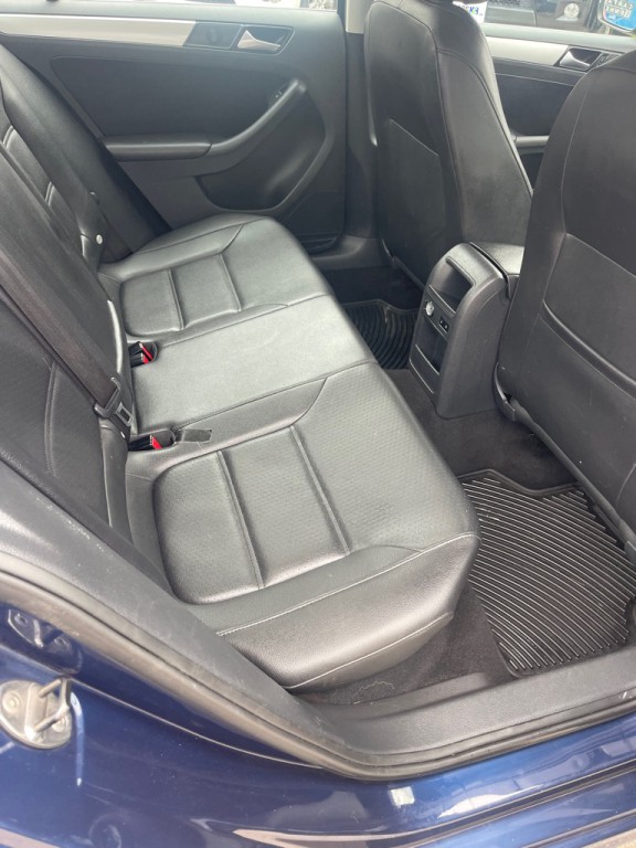 2014 Volkswagen Jetta Image 13