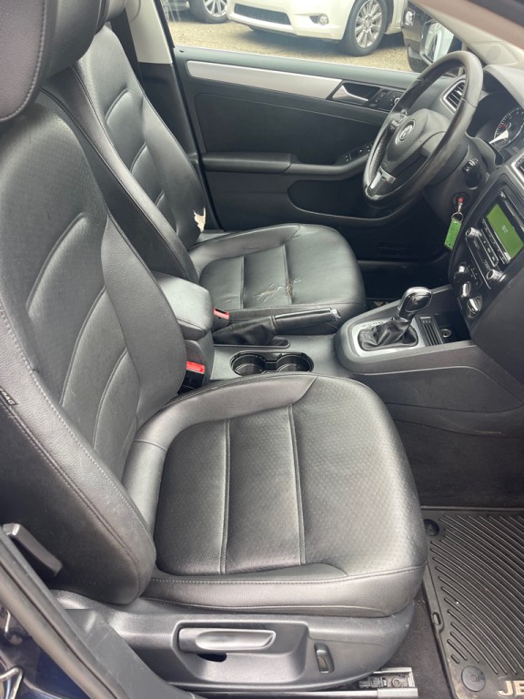 2014 Volkswagen Jetta Image 14