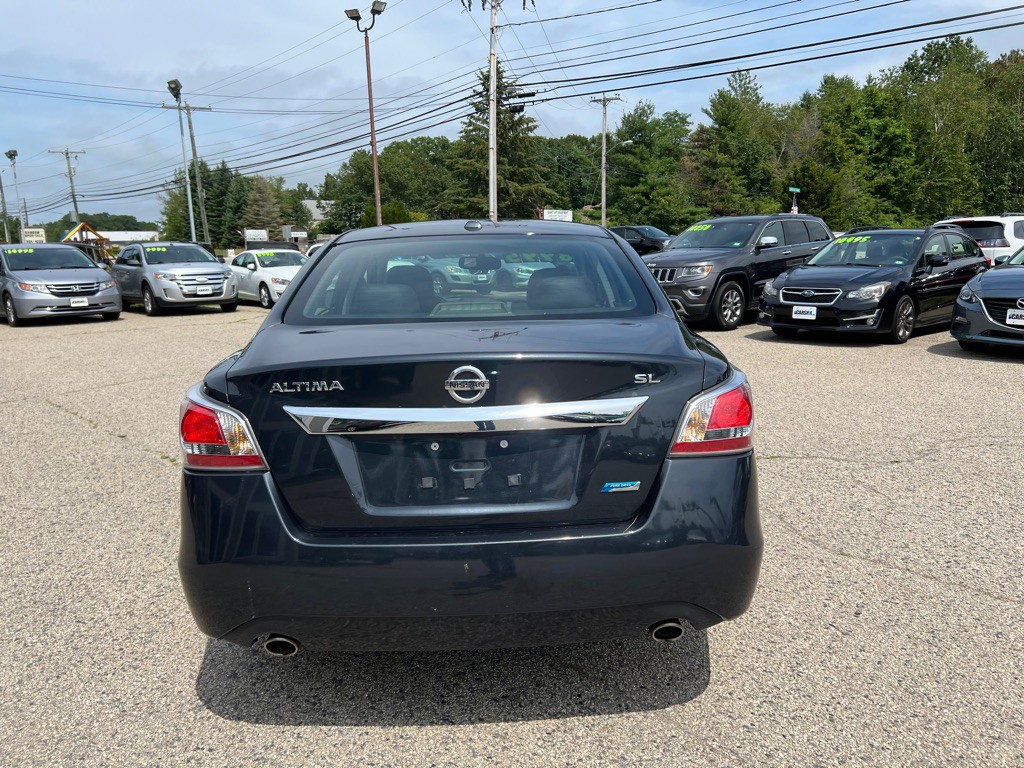 2014 Nissan Altima Image 6