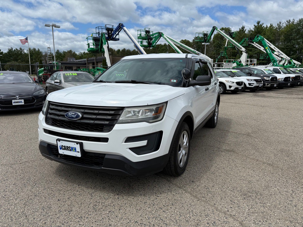 2016 Ford Explorer Image 1