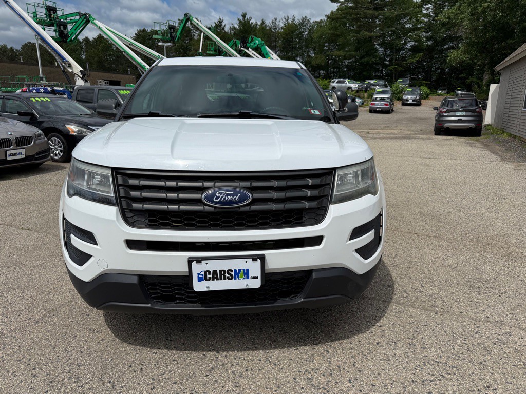2016 Ford Explorer Image 2