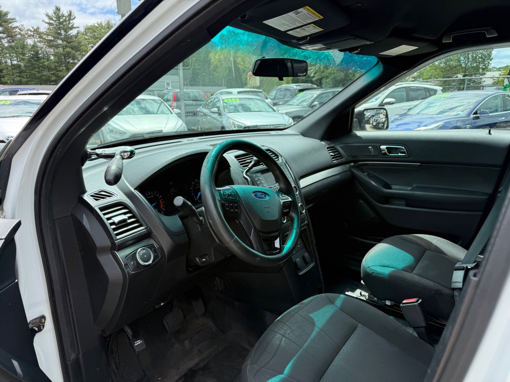 2016 Ford Explorer Image 10