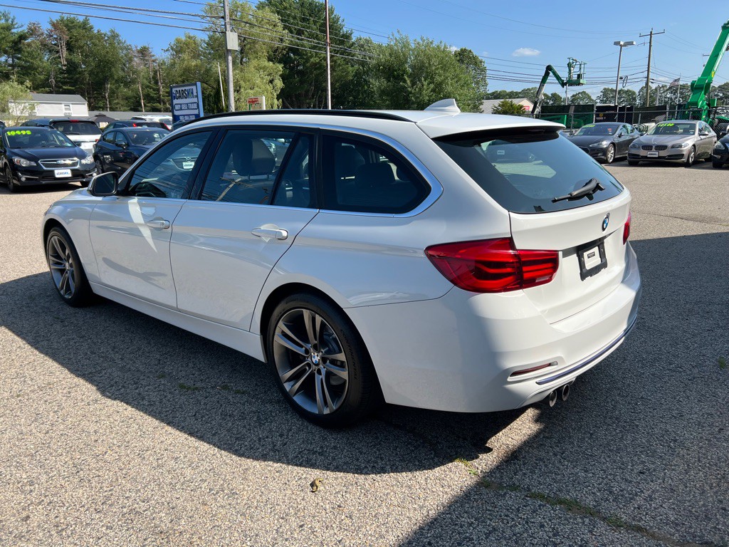2018 BMW 3 Series Image 7