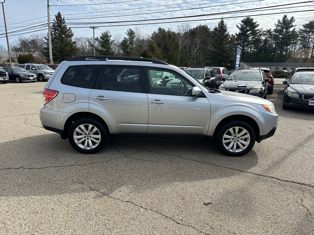 2012 Subaru Forester Image 5
