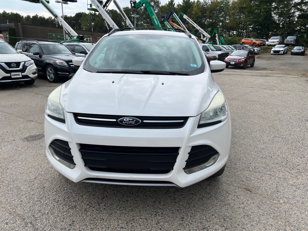2013 Ford Escape Image 2