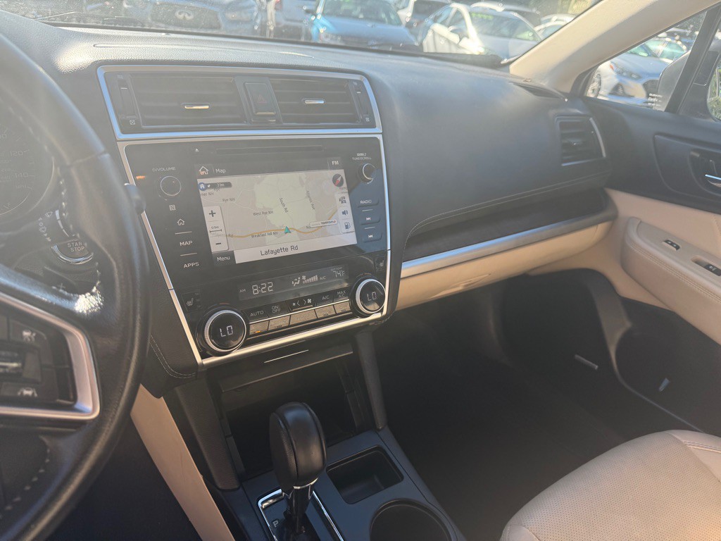 2018 Subaru Outback Image 17