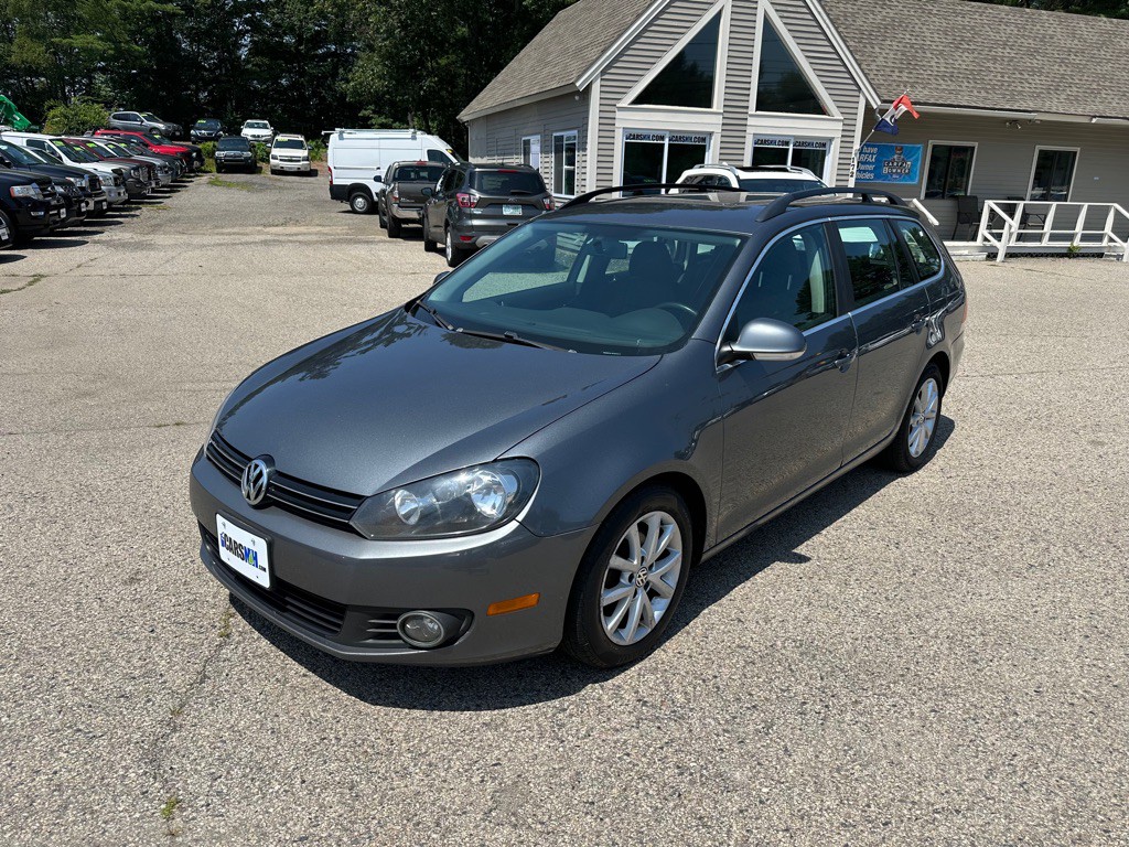 2012 Volkswagen Jetta Image 1