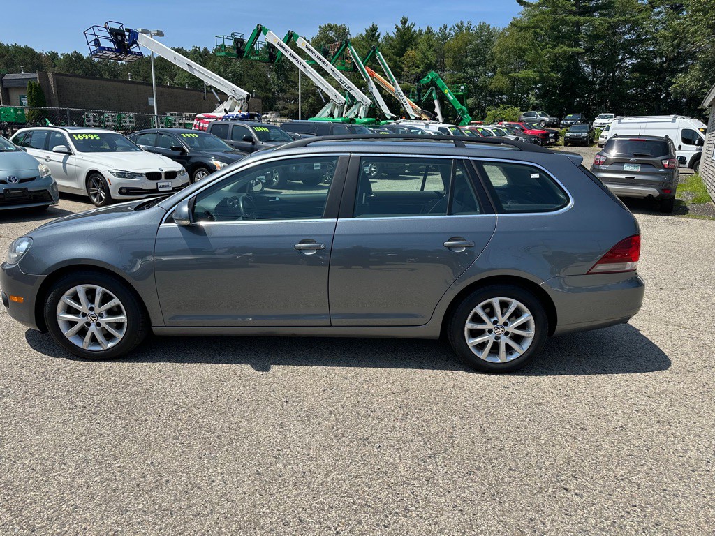 2012 Volkswagen Jetta Image 8