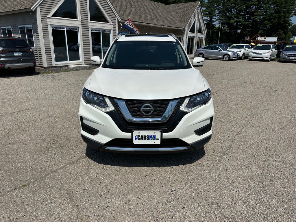 2018 Nissan Rogue Image 2