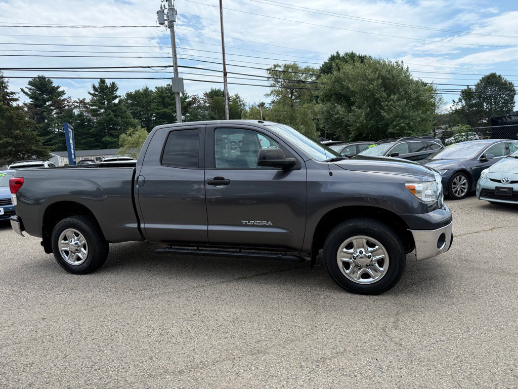 2011 Toyota Tundra Image 4