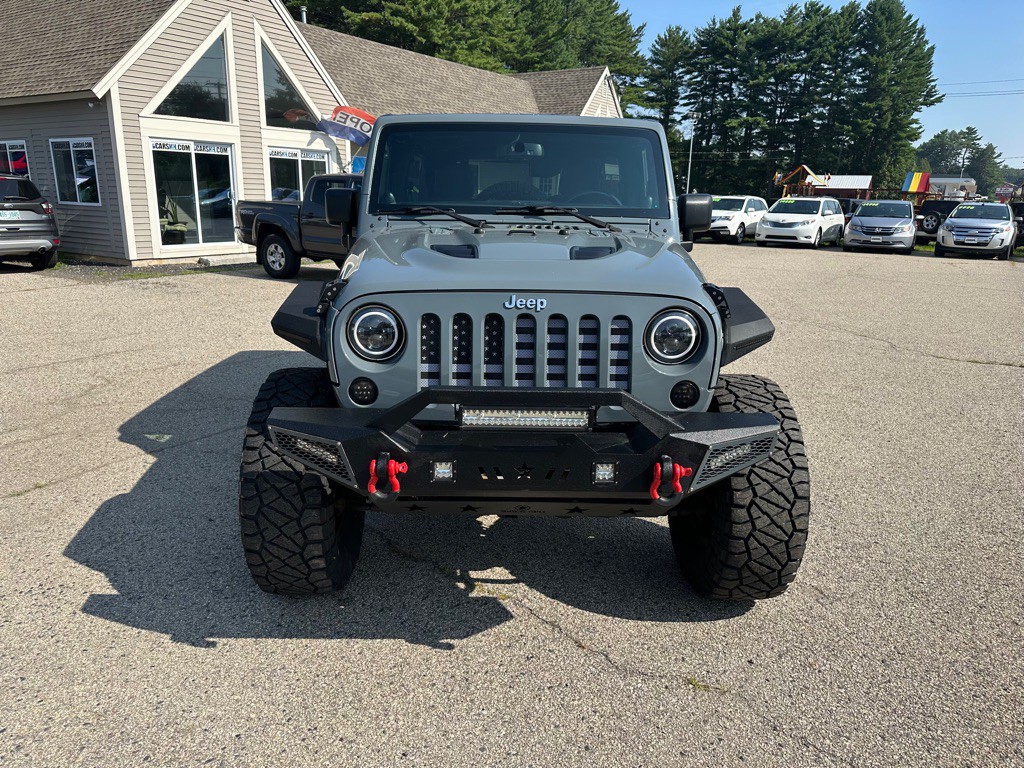 2014 Jeep Wrangler Unlimited Image 2