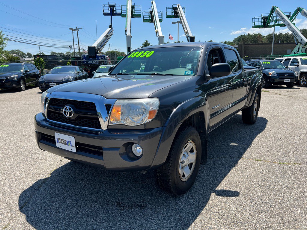 2011 Toyota Tacoma Image 1