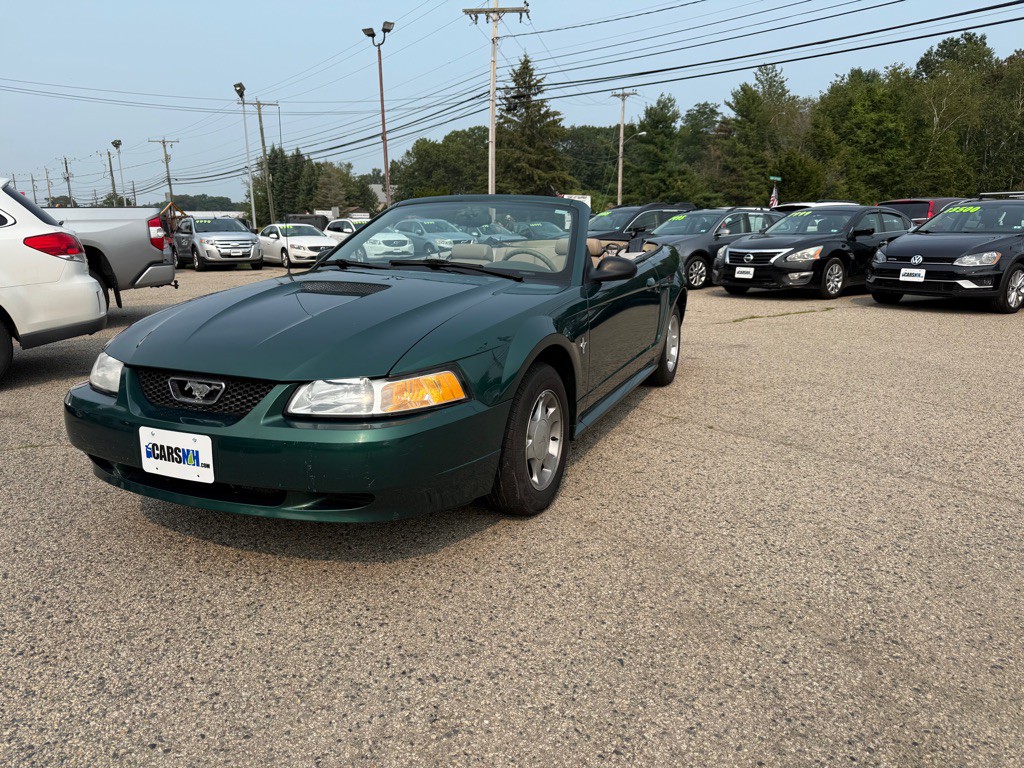 2000 Ford Mustang Image 1