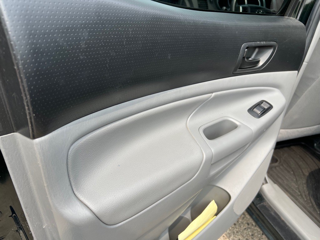 2013 Toyota Tacoma Image 12