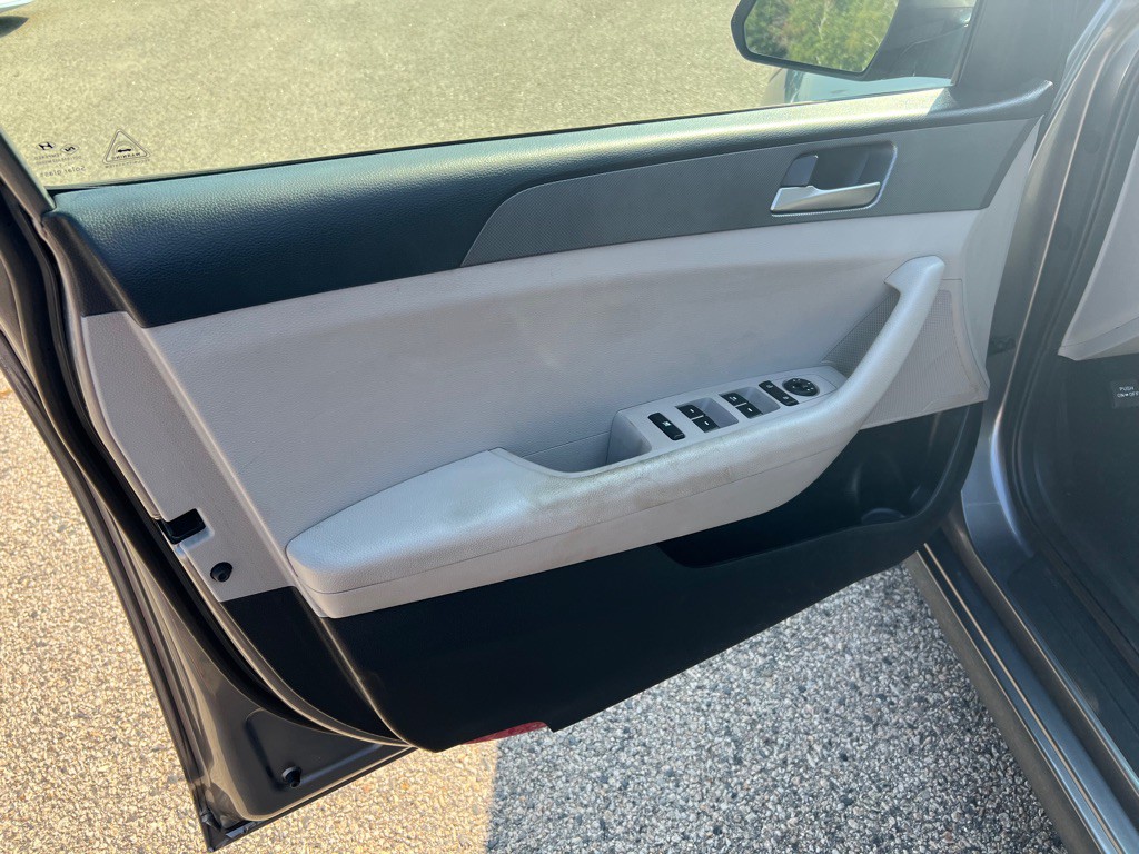 2018 Hyundai Sonata Image 10