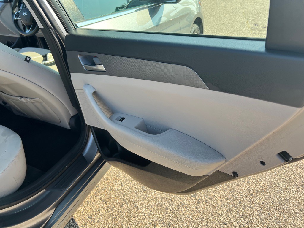 2018 Hyundai Sonata Image 14