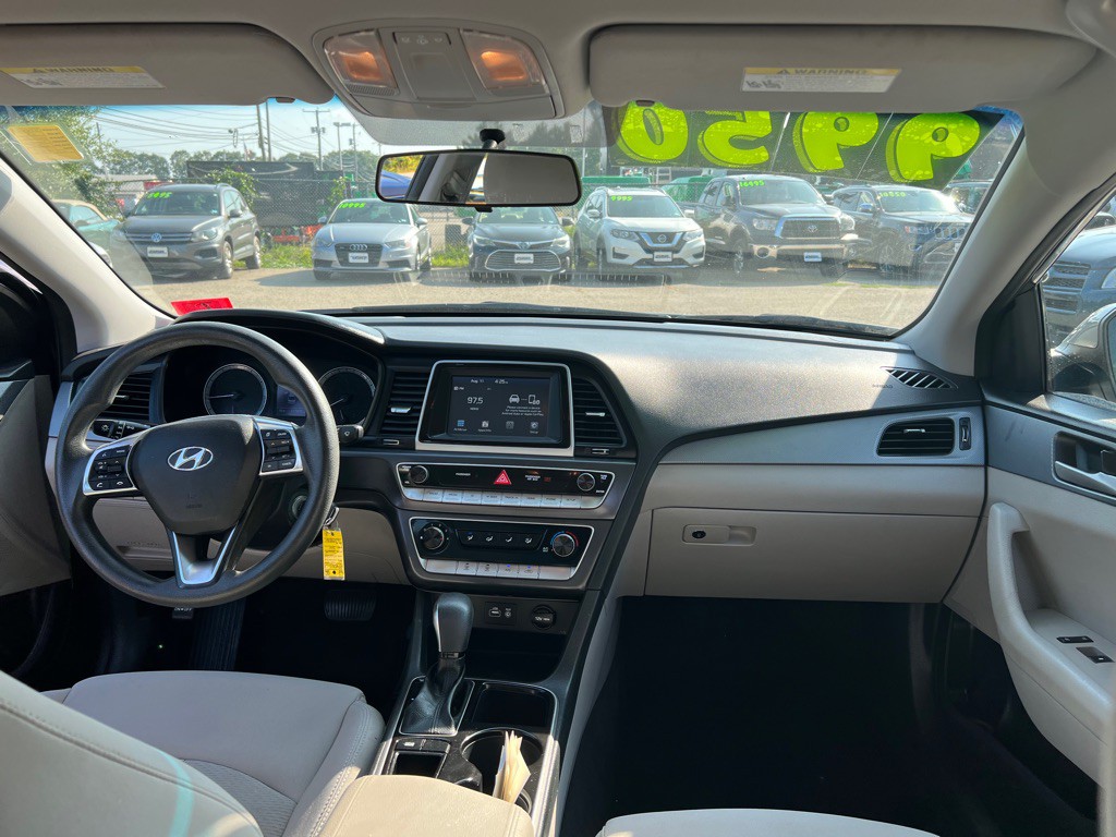 2018 Hyundai Sonata Image 17