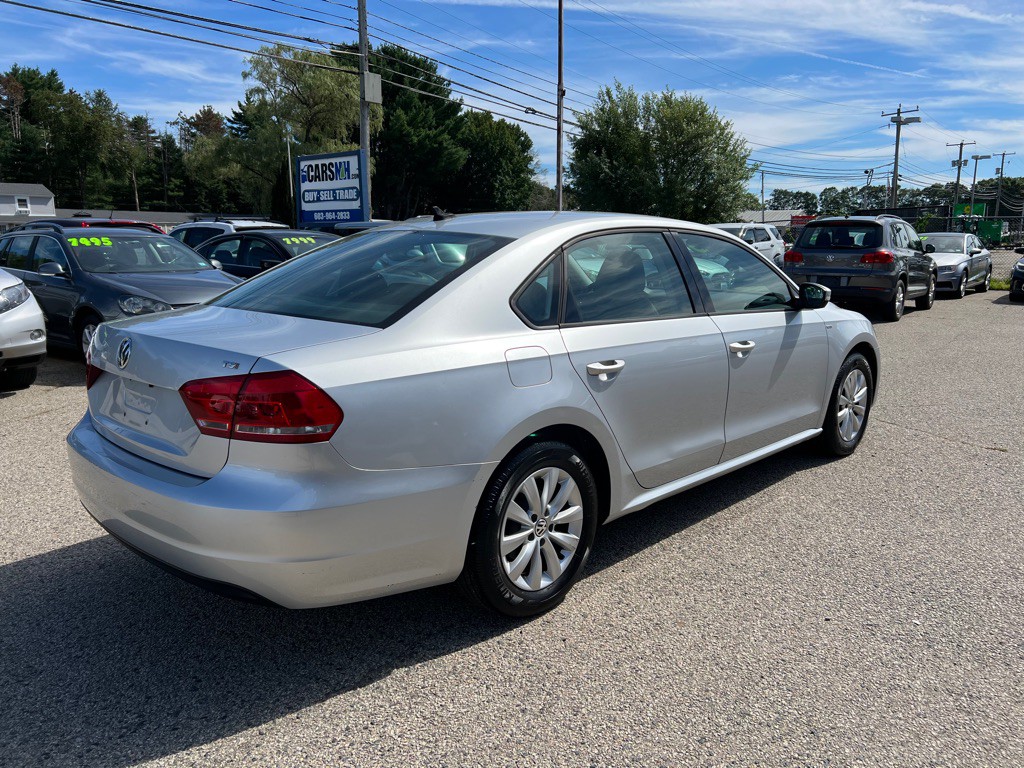 2015 Volkswagen Passat Image 5