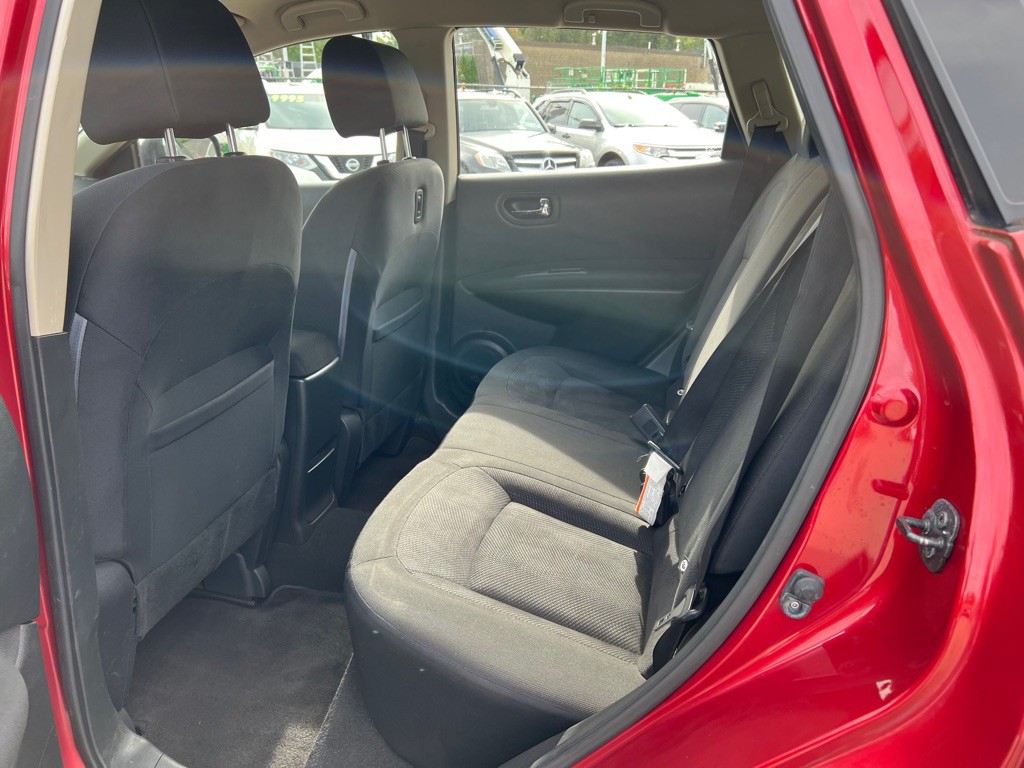 2014 Nissan Rogue Image 11