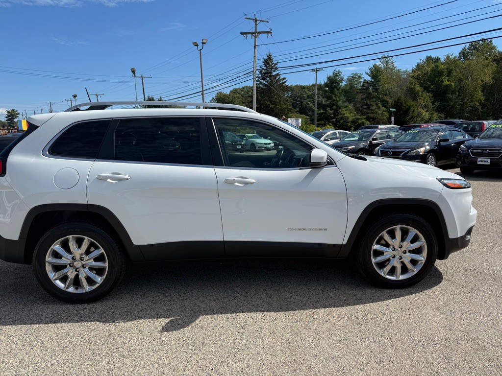 2016 Jeep Cherokee Image 4