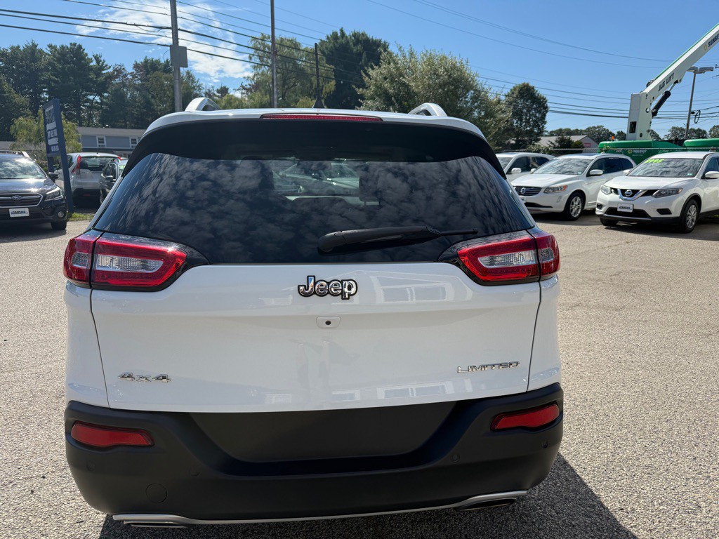 2016 Jeep Cherokee Image 6