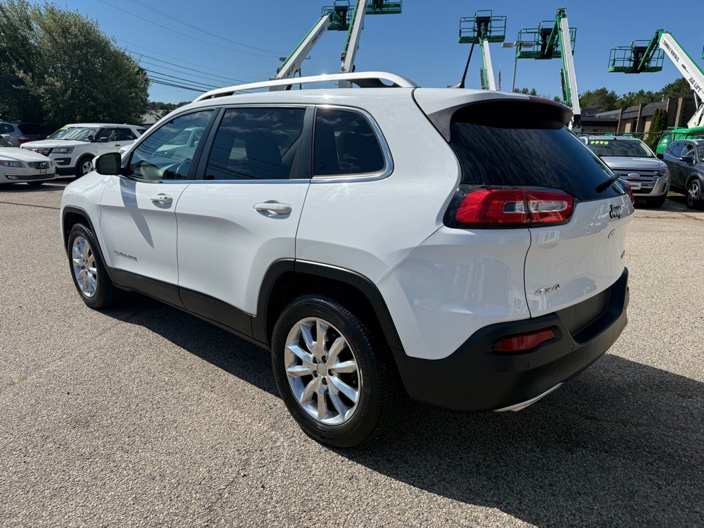 2016 Jeep Cherokee Image 7