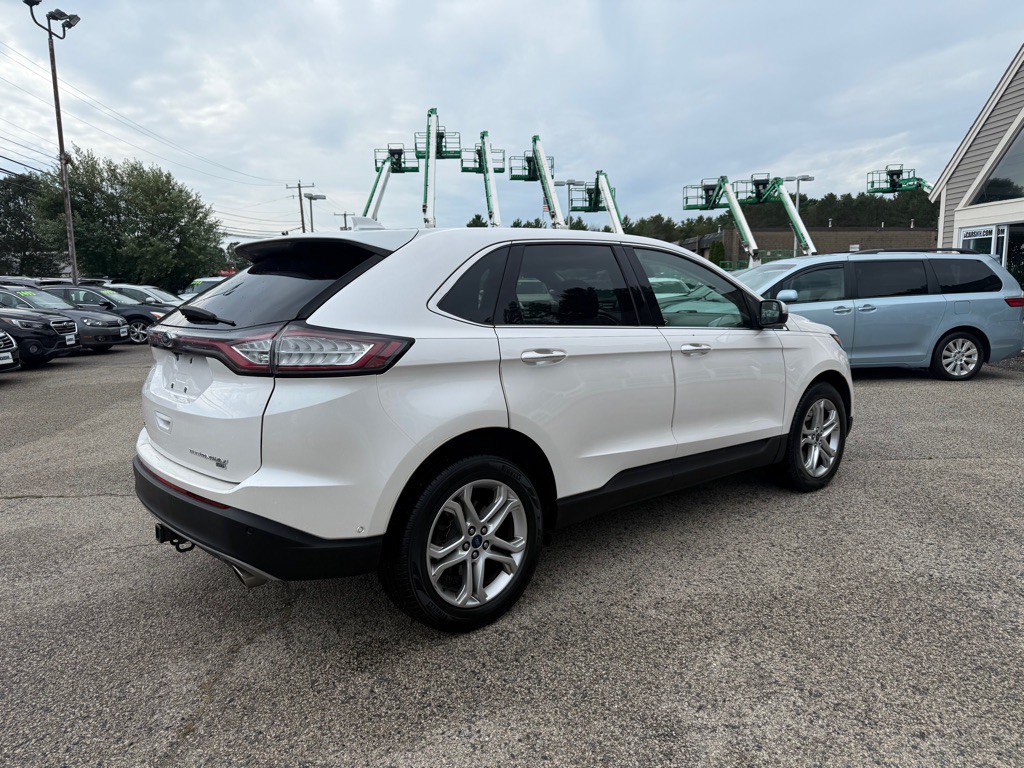 2016 Ford Edge Image 5