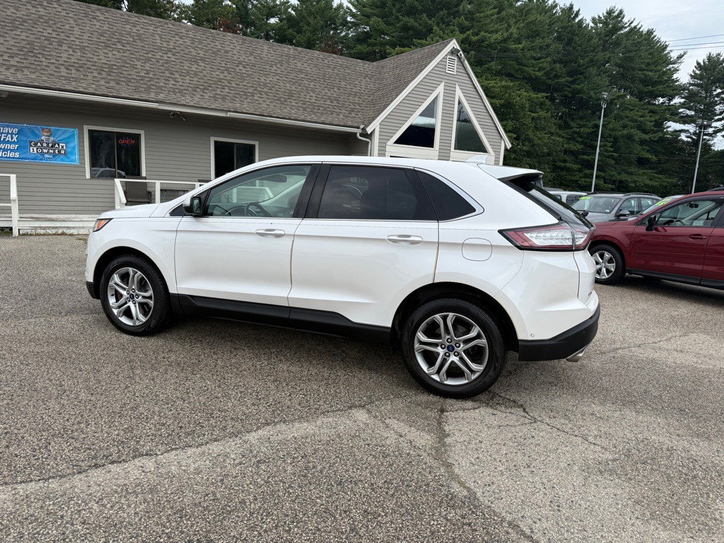 2016 Ford Edge Image 8