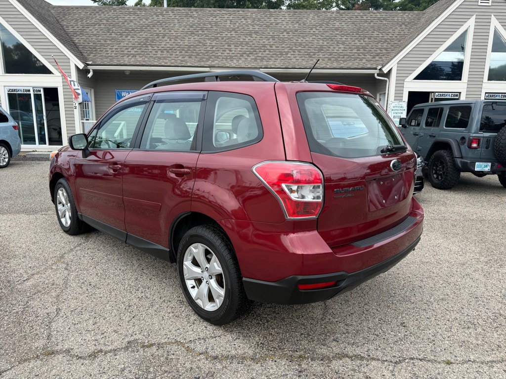 2015 Subaru Forester Image 7