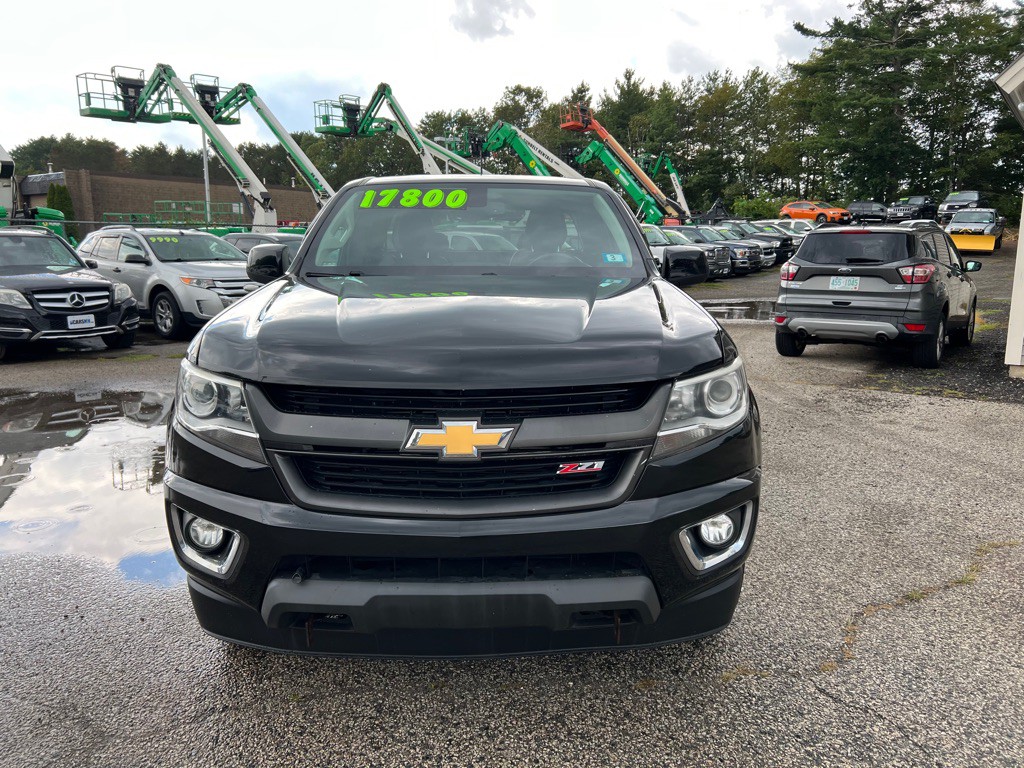 2015 Chevrolet Colorado Image 2