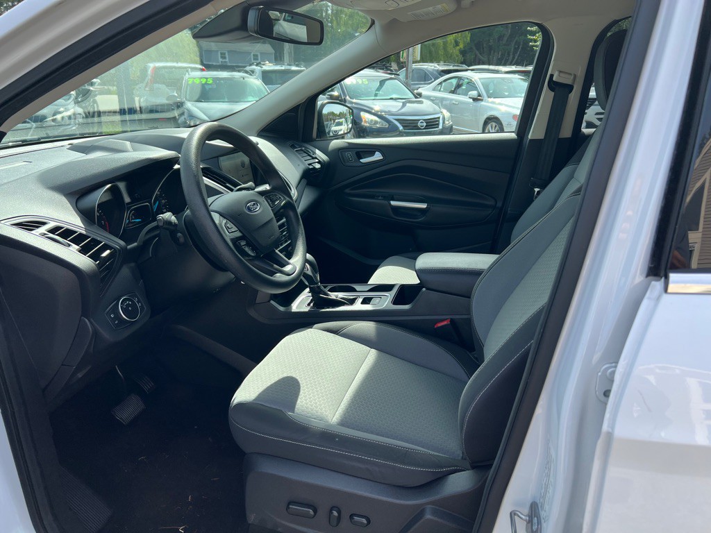 2018 Ford Escape Image 9