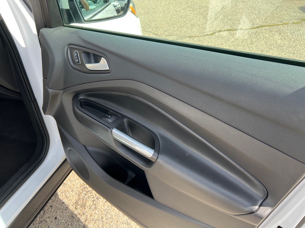 2018 Ford Escape Image 17
