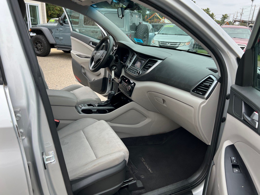 2017 Hyundai Tucson Image 14